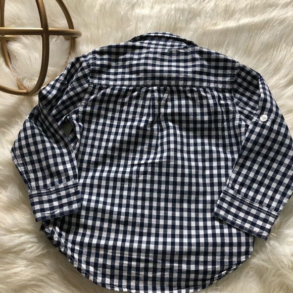 💙Baby Gap Button Down Shirt 💙 - Picture 4 of 4